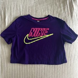 Women’s Nike Neon Crop Top Shirt